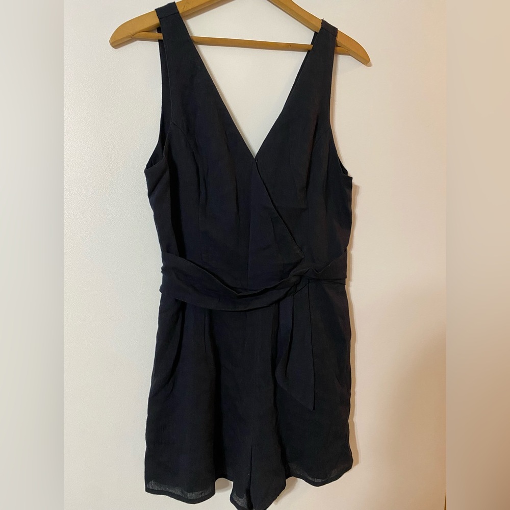 🖤 Black Abercrombie and Fitch romper, size medium